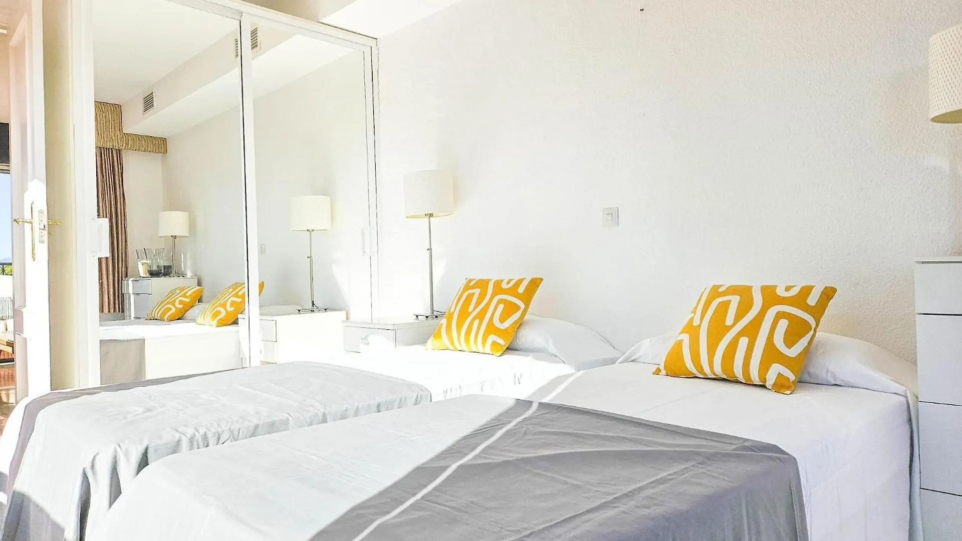 Two Bedroom Penthouse In Miraflores With Sea Views MIJAS COSTA
