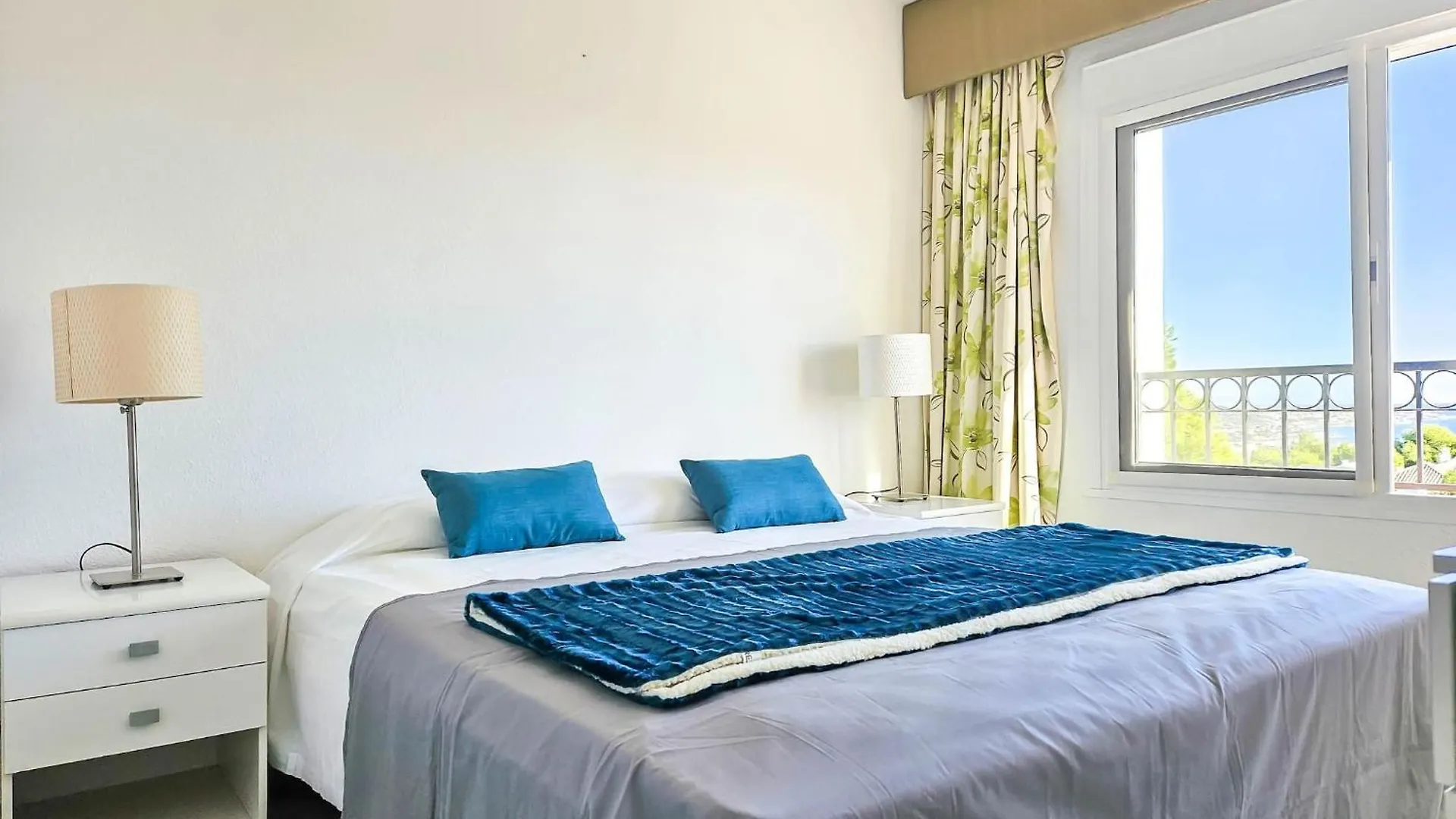 Two Bedroom Penthouse In Miraflores With Sea Views MIJAS COSTA Apartment